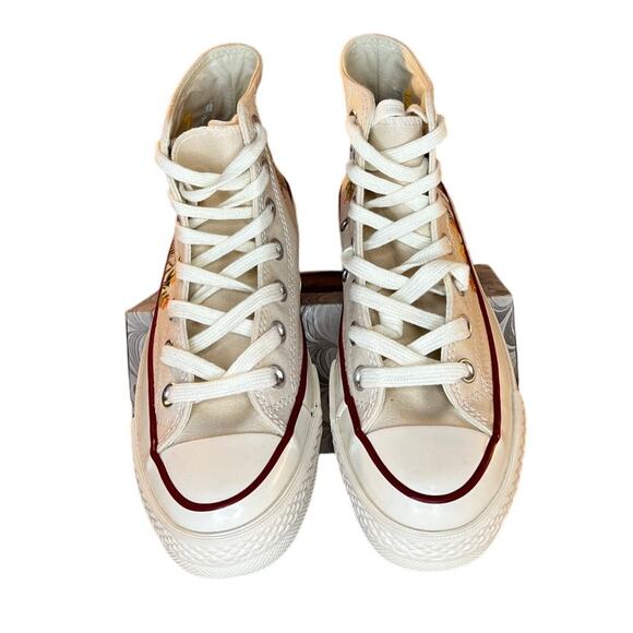 Chuck Taylor Embroidered HIgh Tops Cream - Picture 3 of 6